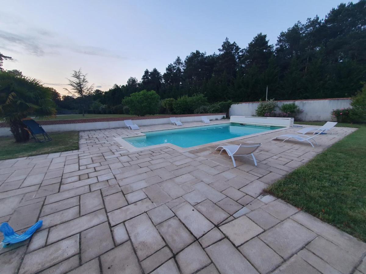 Domaine Du Rothay Villa Lassay-sur-Croisne Exterior photo